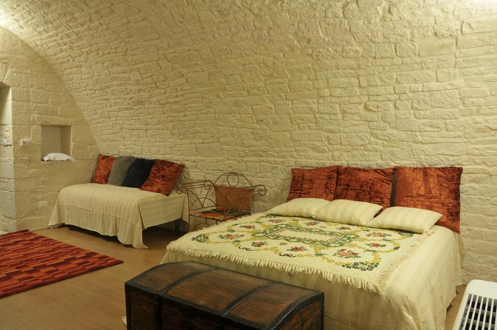 Palazzo Agrusti - Residenza D'Epoca Bed and Breakfast Αλμπερομπέλο Δωμάτιο φωτογραφία